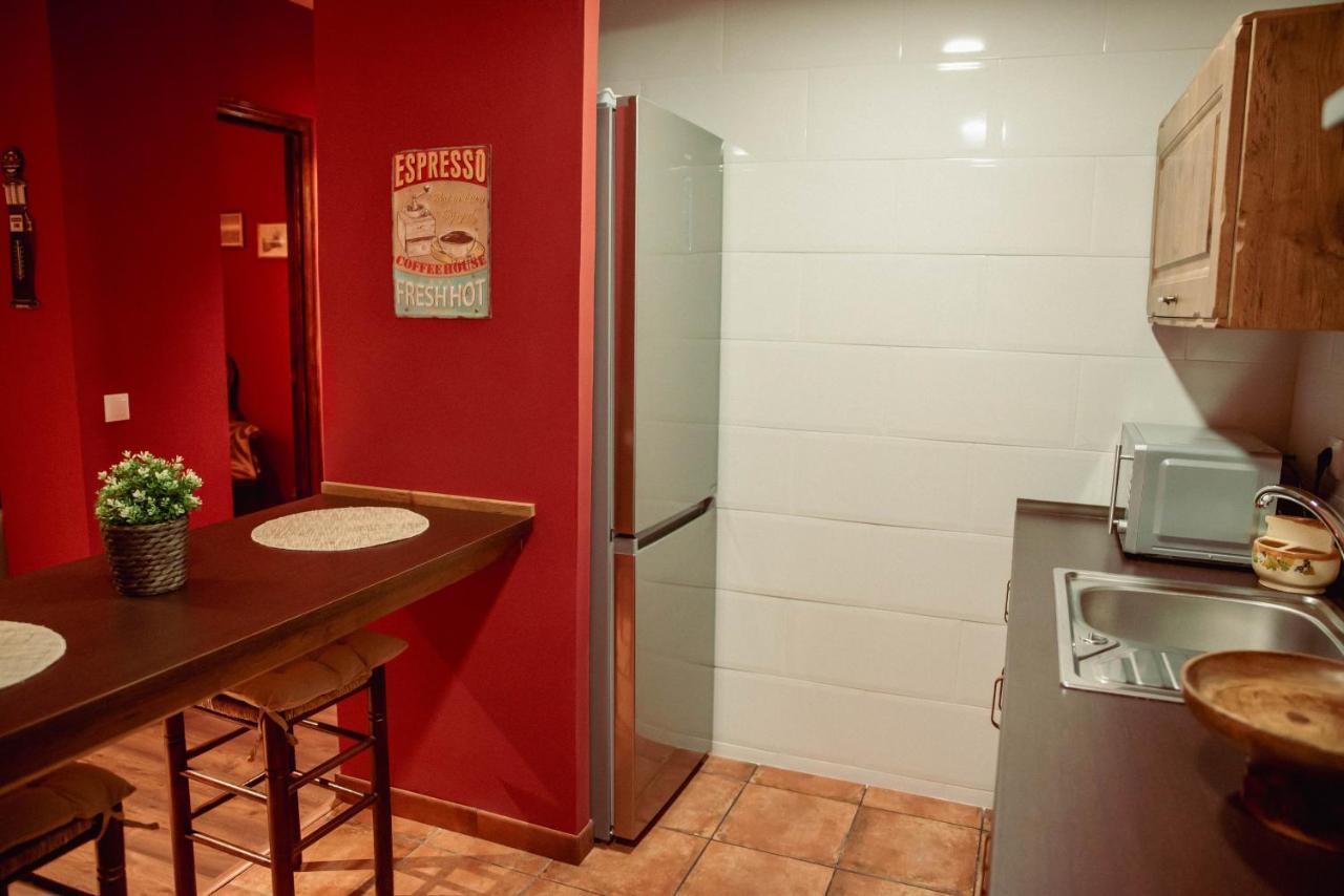 Apartamento Mikaela אלקאלה דה הנארס מראה חיצוני תמונה