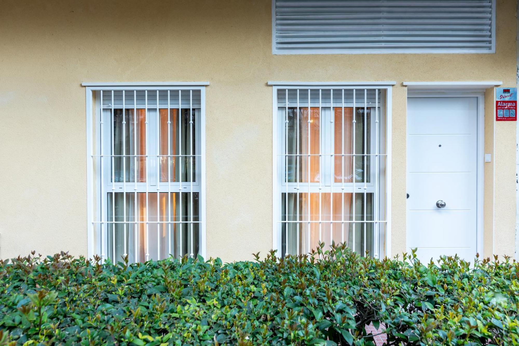 Apartamento Mikaela אלקאלה דה הנארס מראה חיצוני תמונה