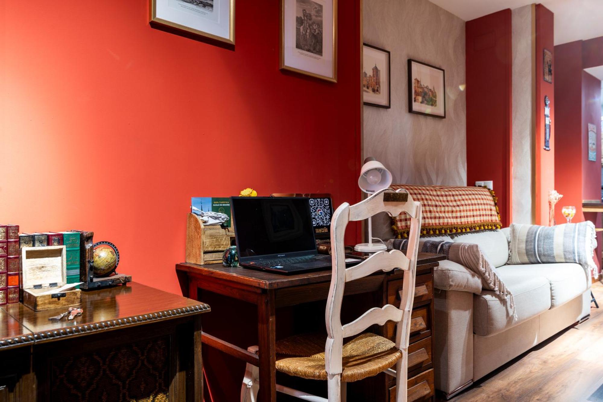 Apartamento Mikaela אלקאלה דה הנארס מראה חיצוני תמונה